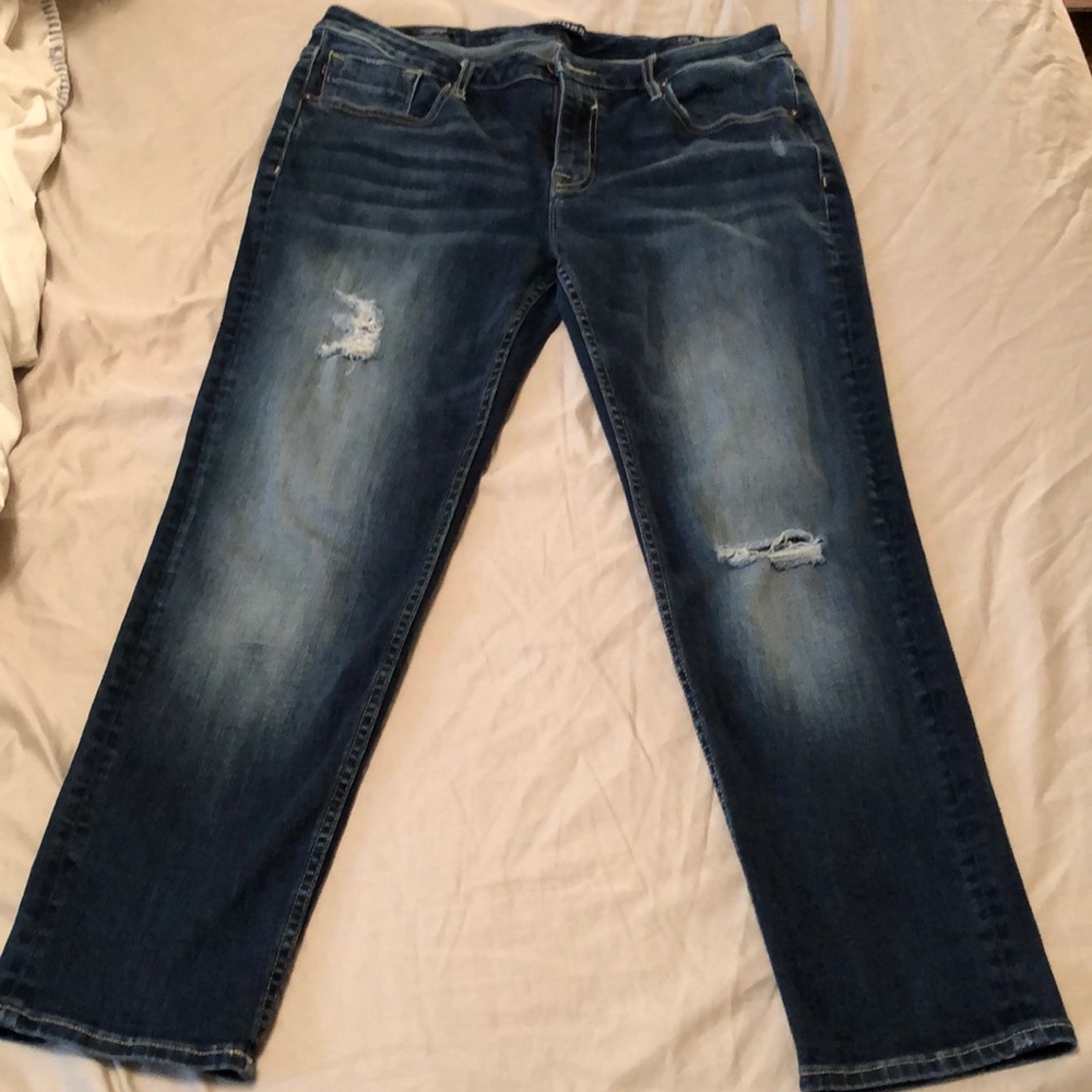 Thompson Tomboy Classic Fit 33/25 Destructed Jeans